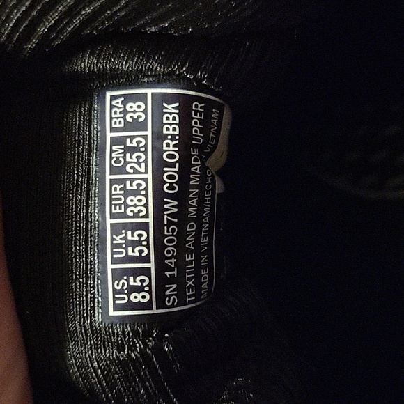 Shoes, 8 1/2, black, Sketchers, arch support, wide, mesh - Picture 3 of 5